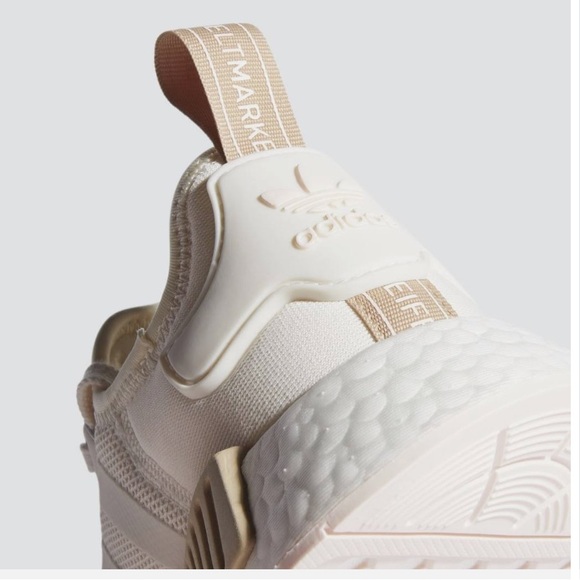 NWT ADIDAS NMD R1 originals women’s size 9.5 in chalk white - Picture 8 of 14